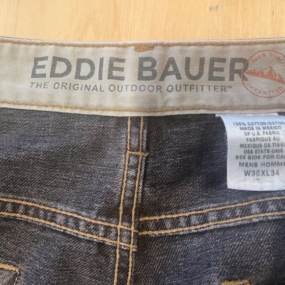 Eddie Bauer relaxed fit jeans. - Picture 3 of 6